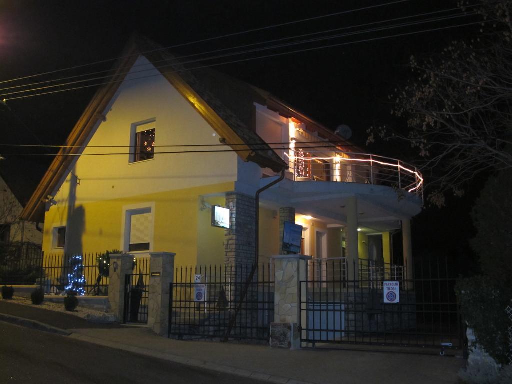 Apartman Vitorlás Vendégház Balatonfüred Exterior foto