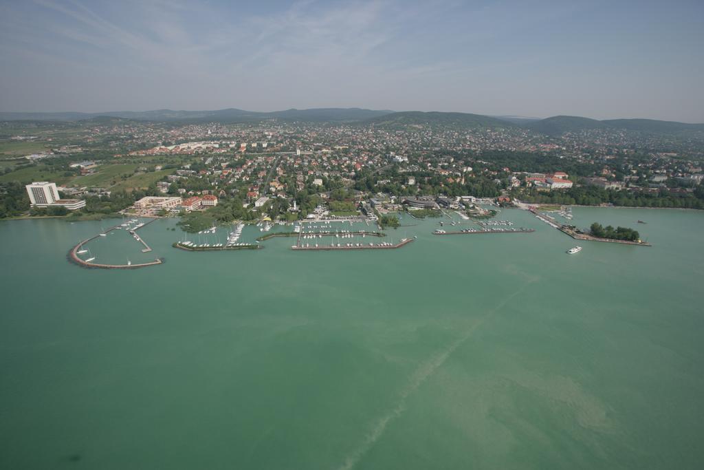 Apartman Vitorlás Vendégház Balatonfüred Exterior foto